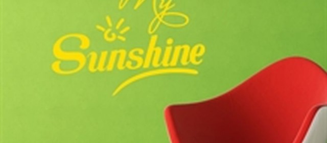 Wallstickers og andet pynt til at skabe et mere personligt rum