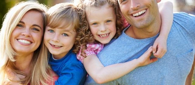 Sådan finder du en god babysitter